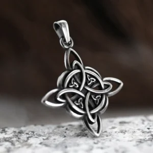 Vintage Stainless Steel Viking Celtics Knot Pendant Necklace Men's Chain Nordic Odin Trinity Viking Necklace Amulet Jewelry Gift